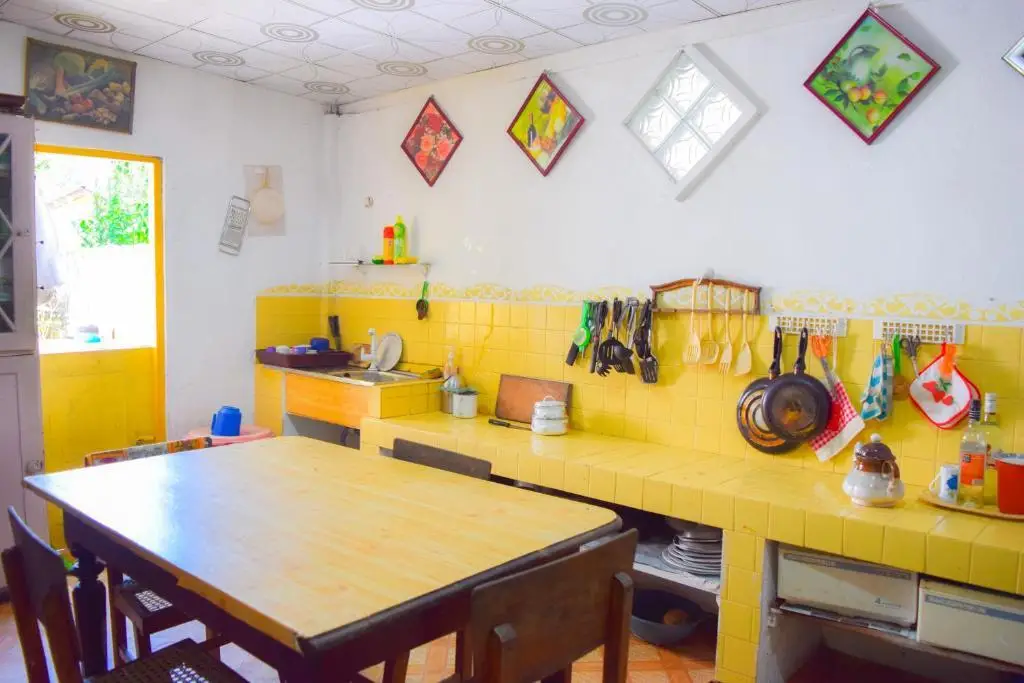 Хиккадува: Shammie Guest House