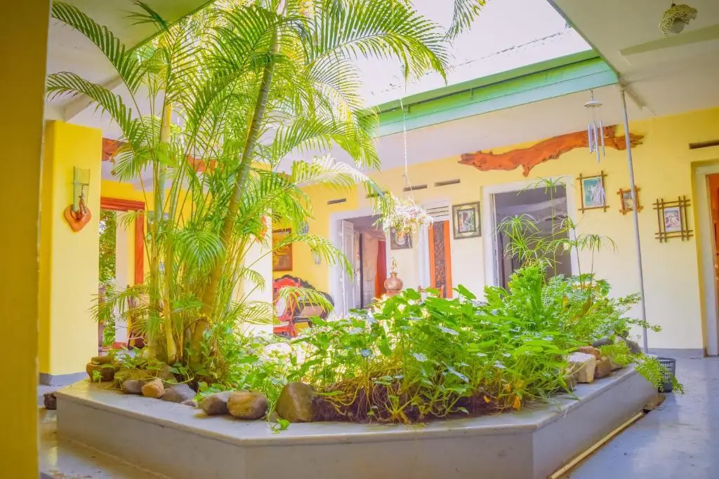 Хиккадува: Shammie Guest House