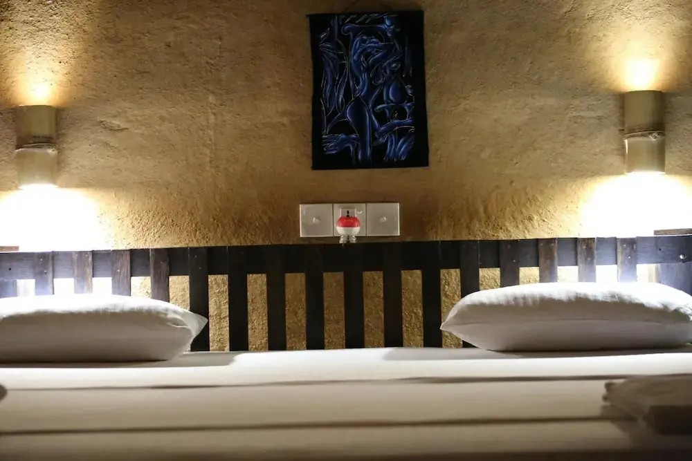 Тимболкетия: Private Organic House