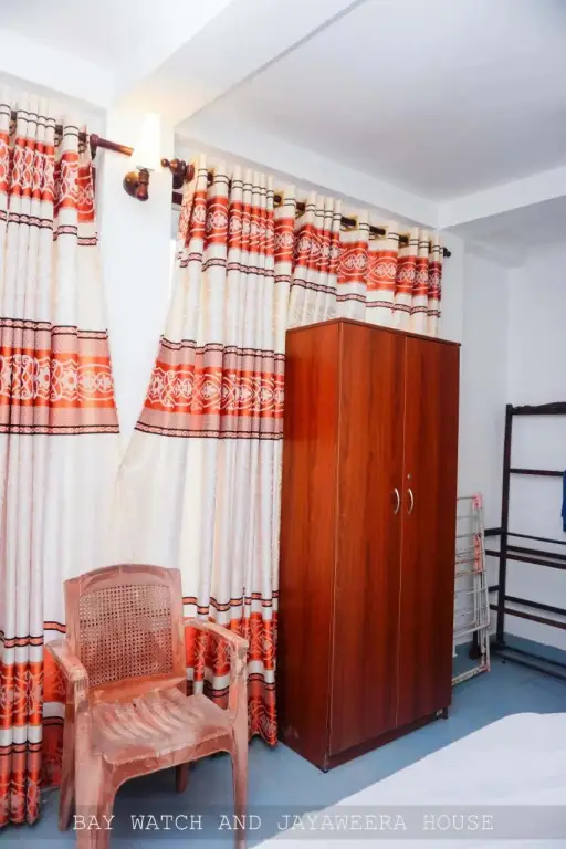 Велигама: Jayaweera House