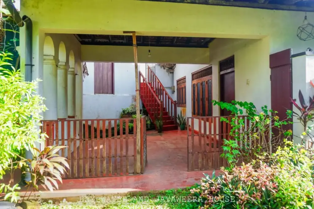 Велигама: Jayaweera House