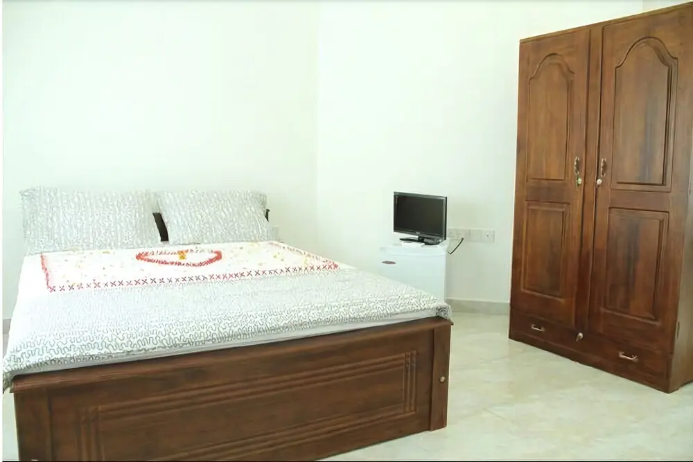 Камбуругамува: Roxana Holiday Inn