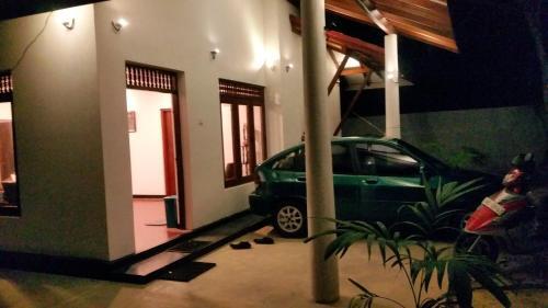 Surf Castle Guest House — фото 1