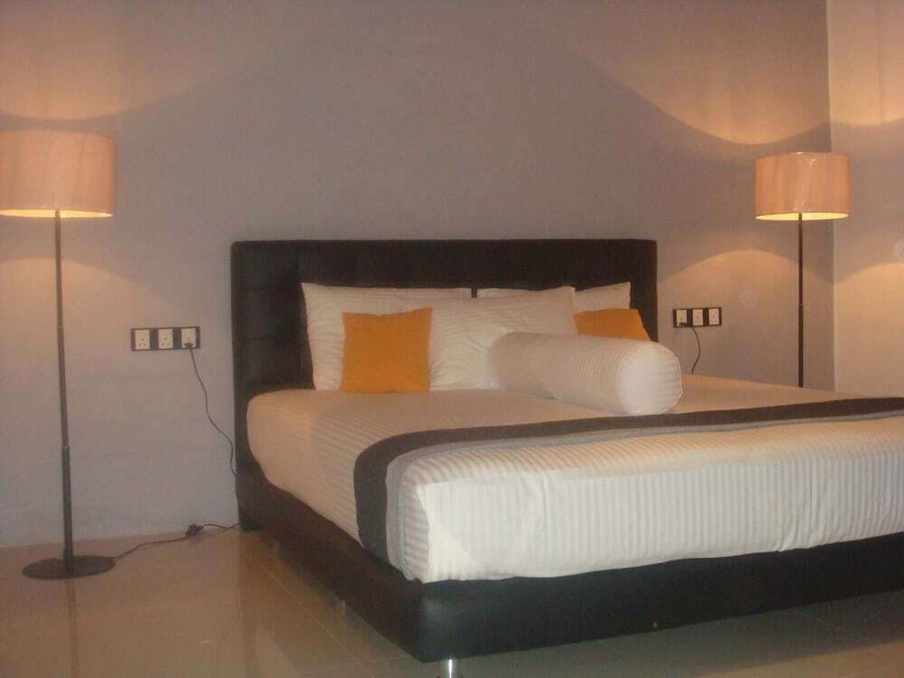 Келания: IQuest Colombo