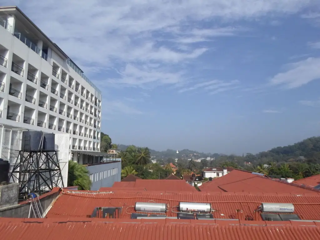 King of Kandy Hotel — фото 1