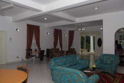 Канди: Sethsura Grand Hotel
