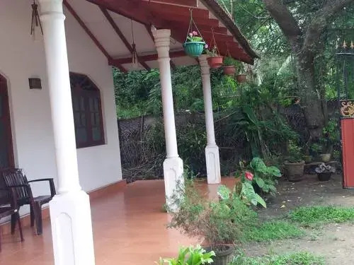 Тиссамахарама: Lahuru Safari Home Stay