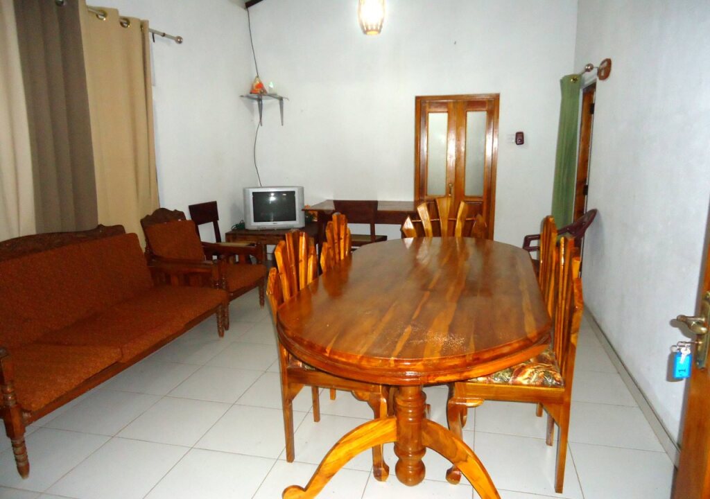 Удавалаве: Mothers Elephant Safari Hotel