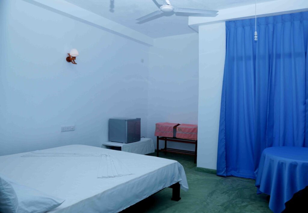 Тангалла: Hotel Tangoreef
