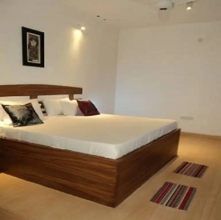Негомбо: Maple Leaf Hotel