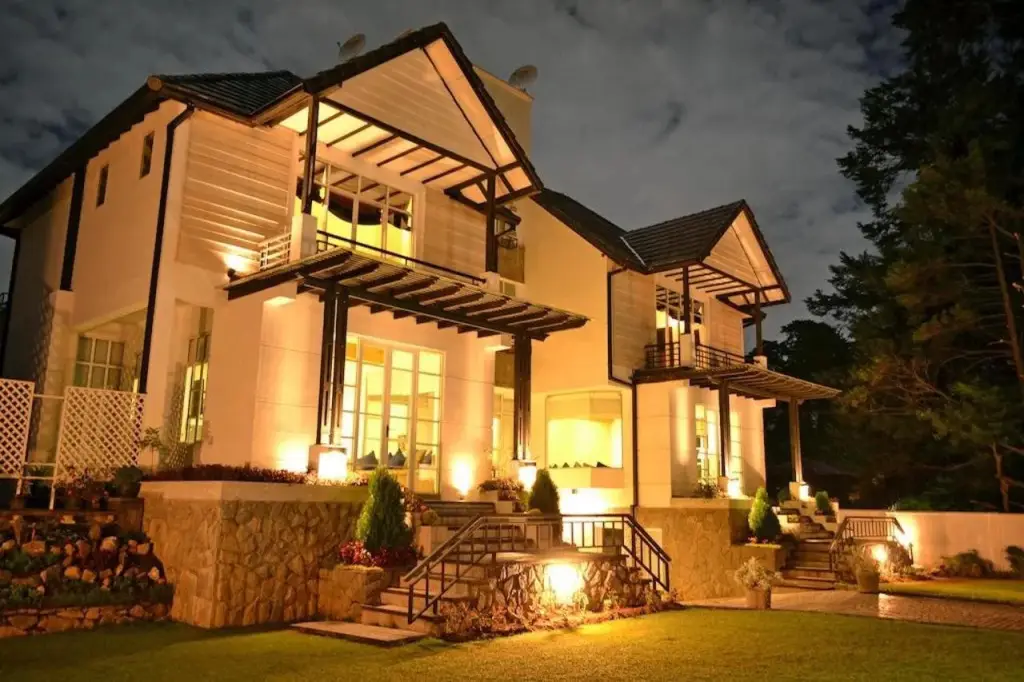 Нувара-Элия: Unique Cottages