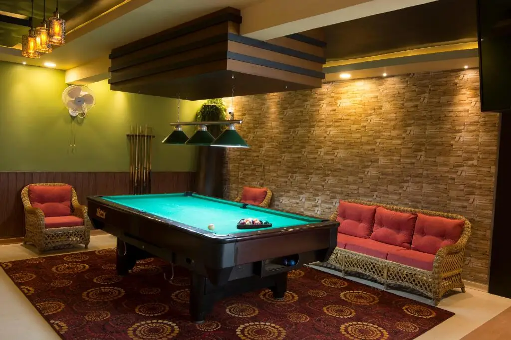 Гора Lavinia: Mount Breeze Hotel