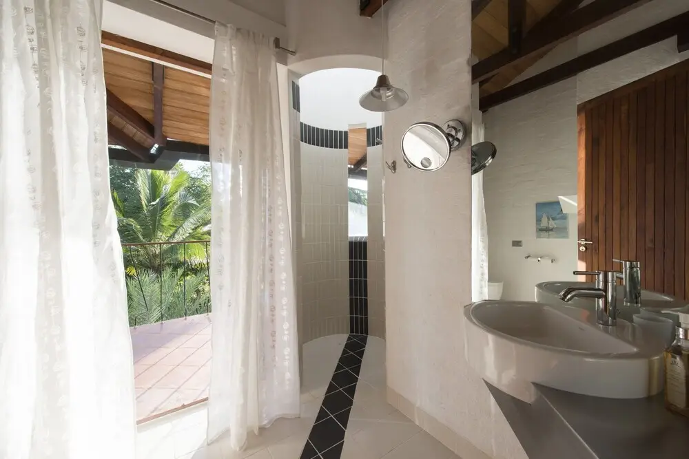 Канди: Bougainvillea Retreat
