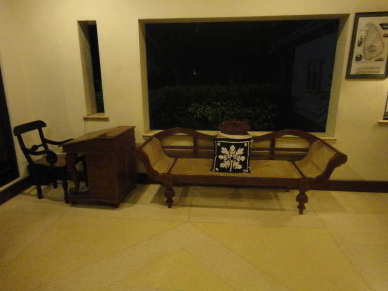 Негомбо: The Tamarind Tree Hotel – Katunayake