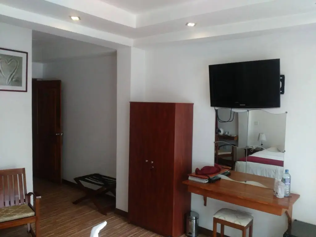Нувара-Элия: Midky Hotel Nuwara Eliya