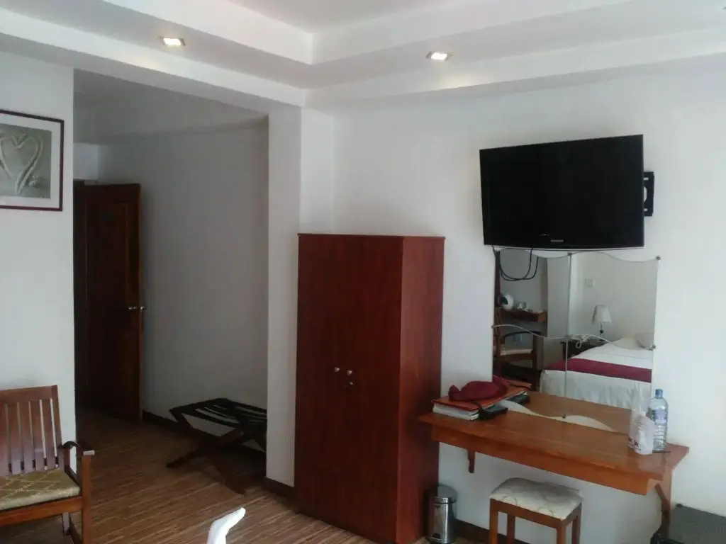Нувара-Элия: Midky Hotel Nuwara Eliya