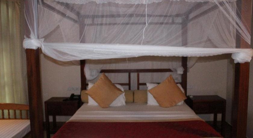 Бентота: Warahena Beach Hotel