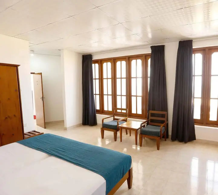 Негомбо: C Negombo