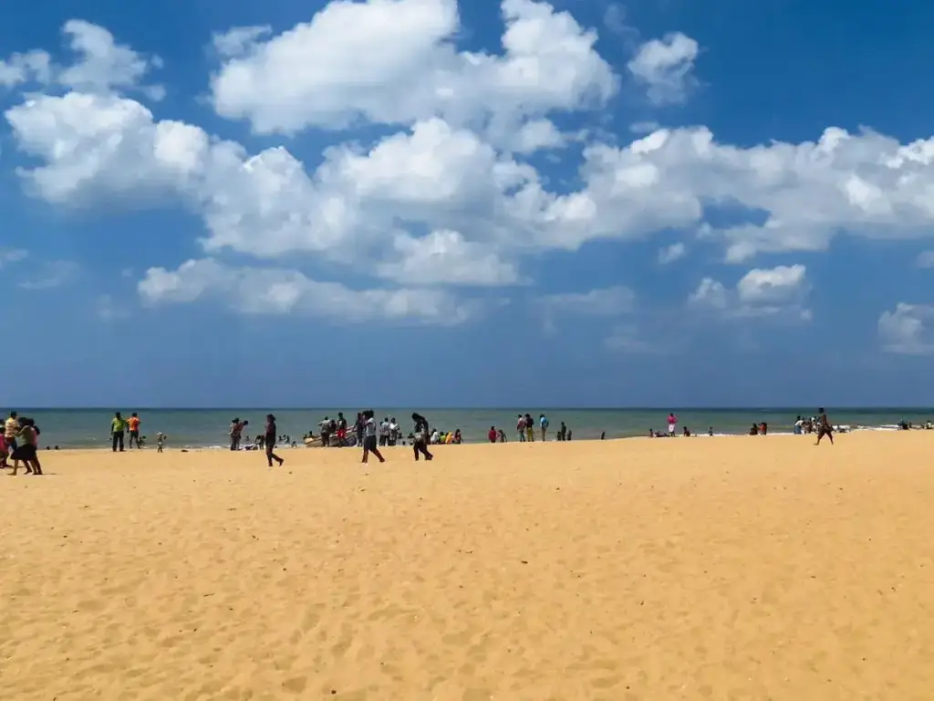 Негомбо: Colombo Airport Hostel @ Negombo Beach