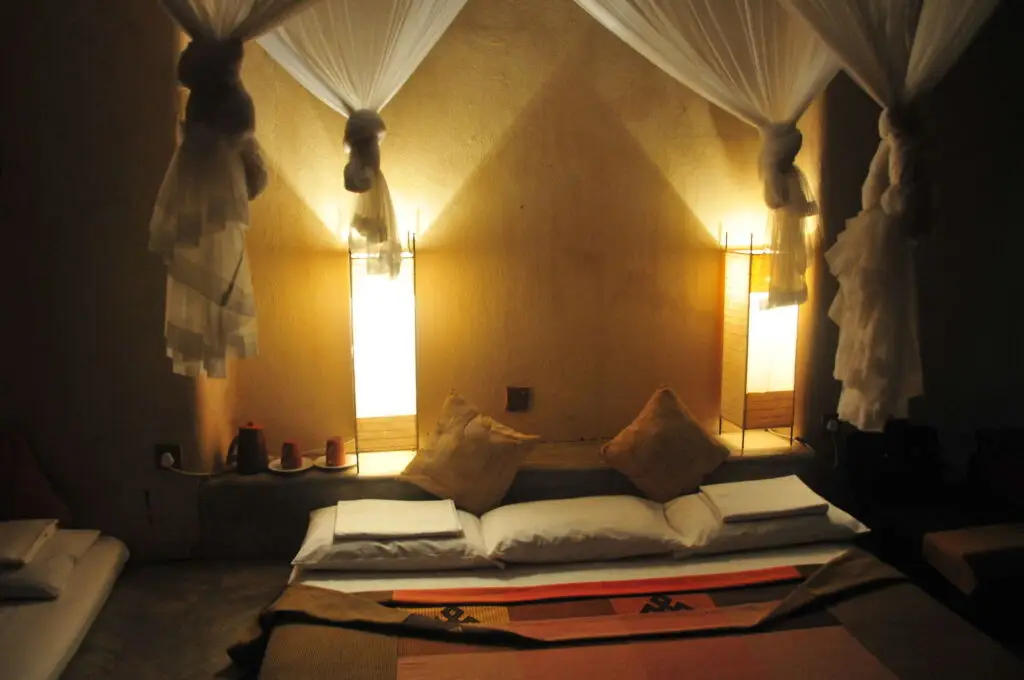 Ранна: Back of beyond -  Wellness Retreat
