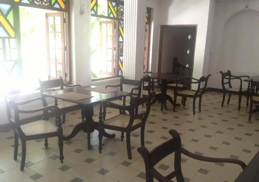 Хиккадува: Nippon Villa Beach Resort