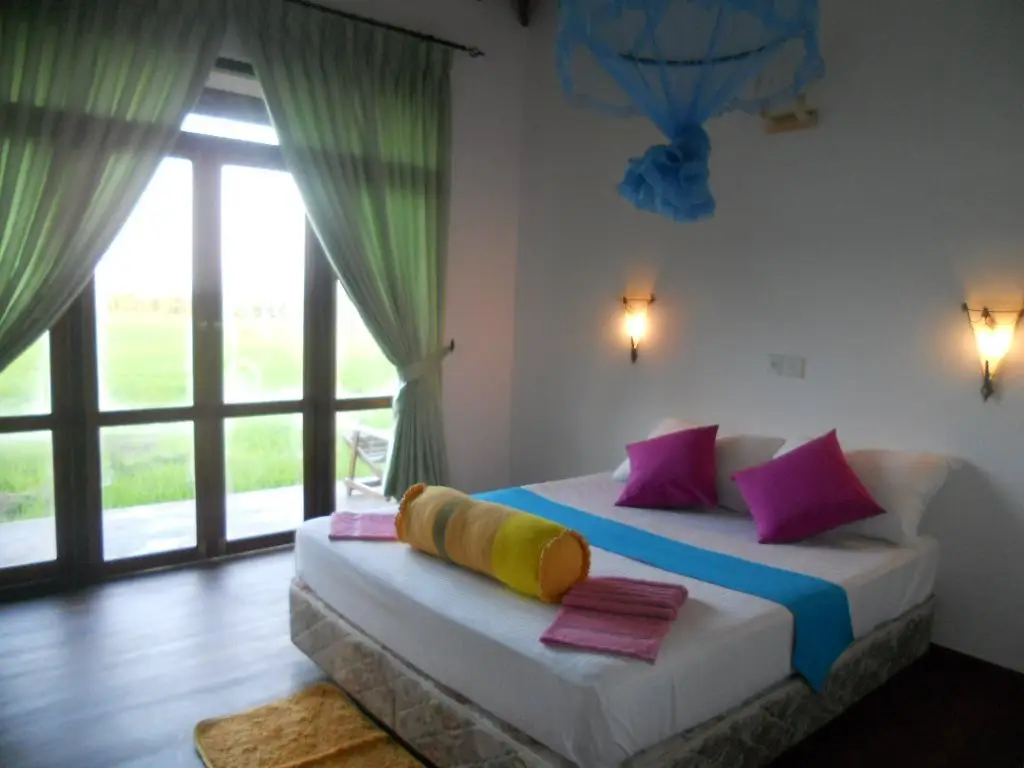 Хингуракгода: Rice Villa
