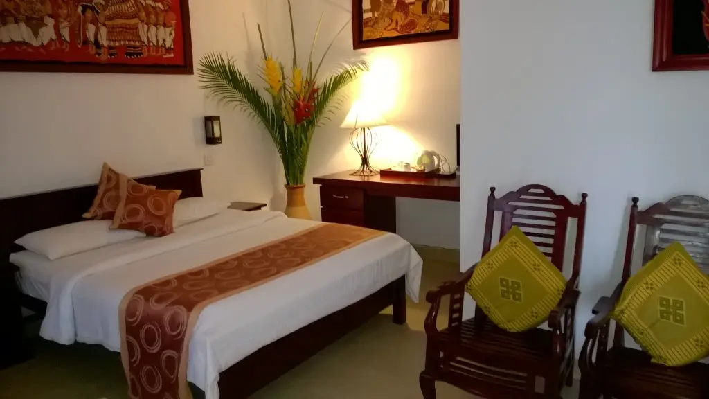 Канди: Eleganthotel