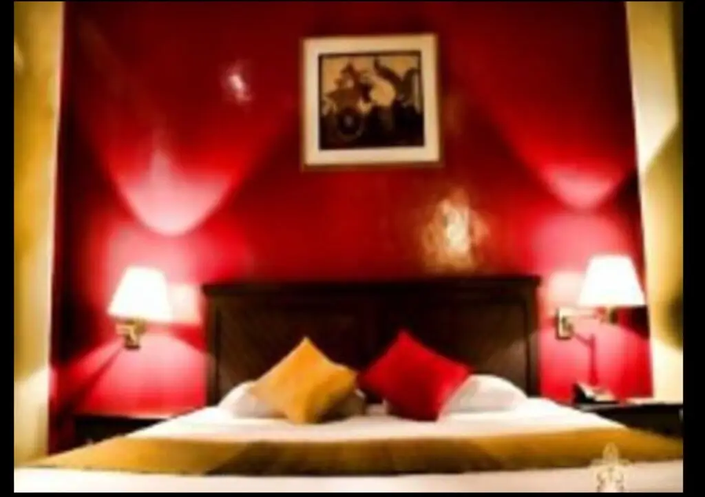 Келания: Hotel Clarion
