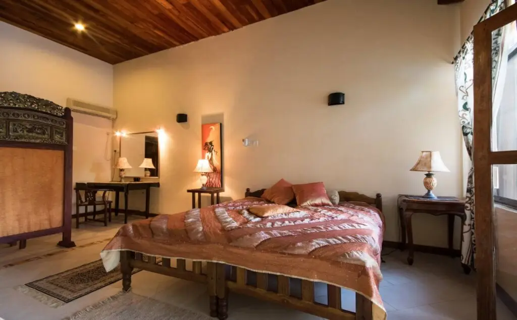 Lazy Lizard Hotel — фото 1