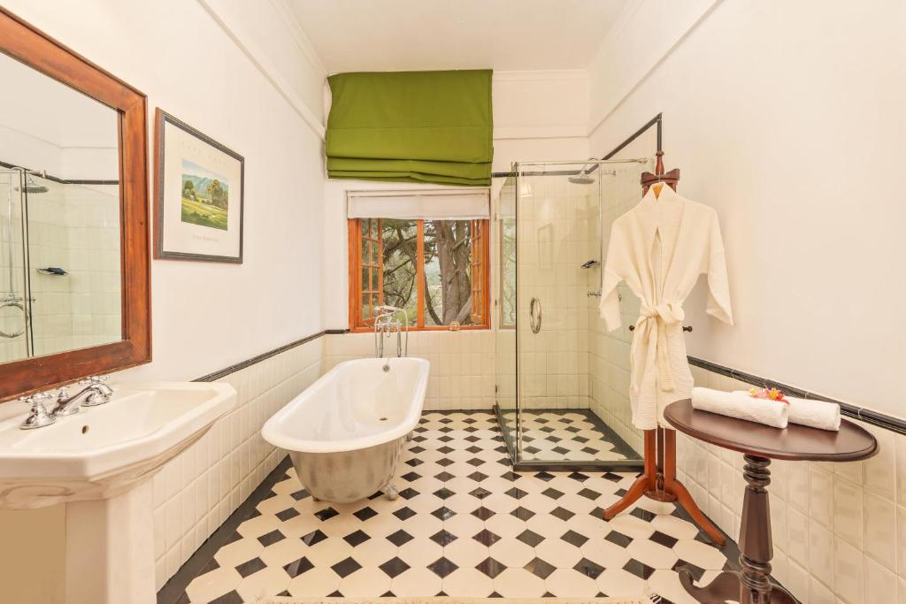 Амбевелла: Jetwing Warwick Gardens, A Luxury Reserve