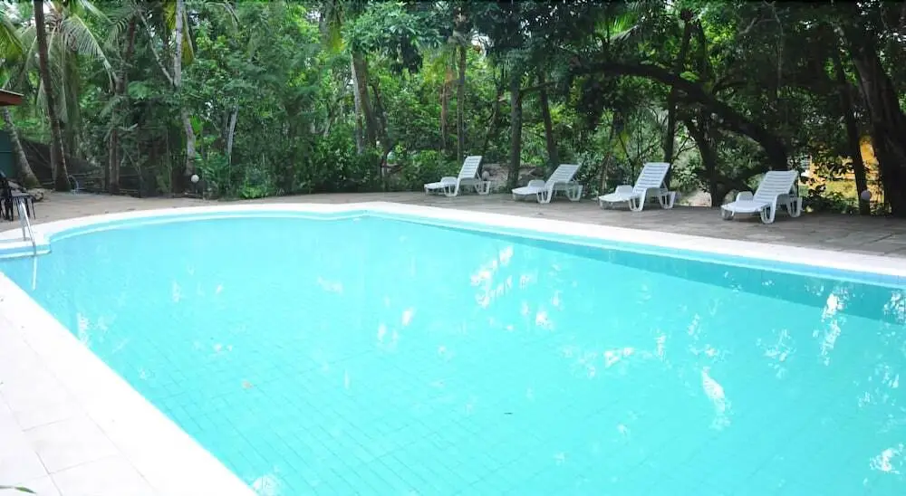 Келания: Field View Holiday Resort Hotel