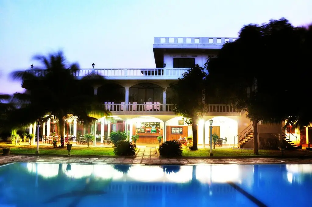 Негомбо: Hotel Lagoon Paradise