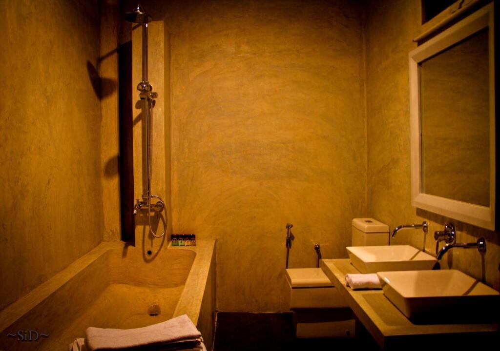 Тальпе: Cantaloupe Aqua Beach Club Hotel