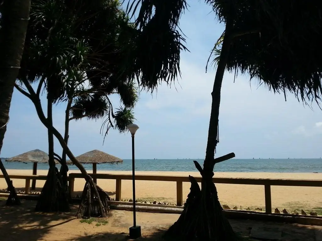 Негомбо: Earls Regent Negombo