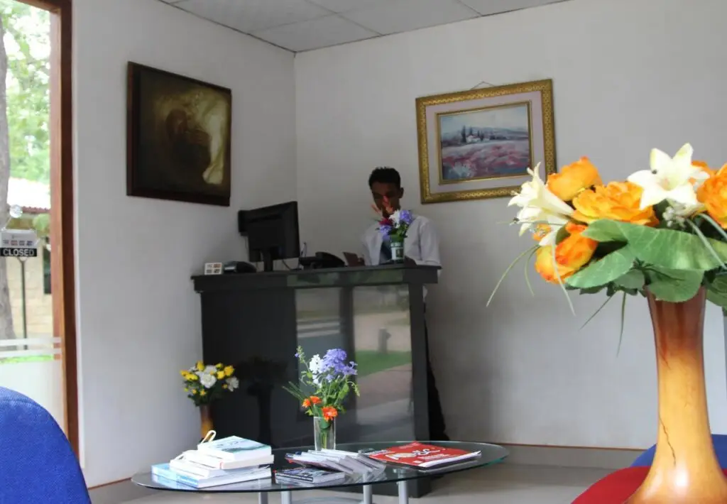 Катарагама: Hotel Clauria