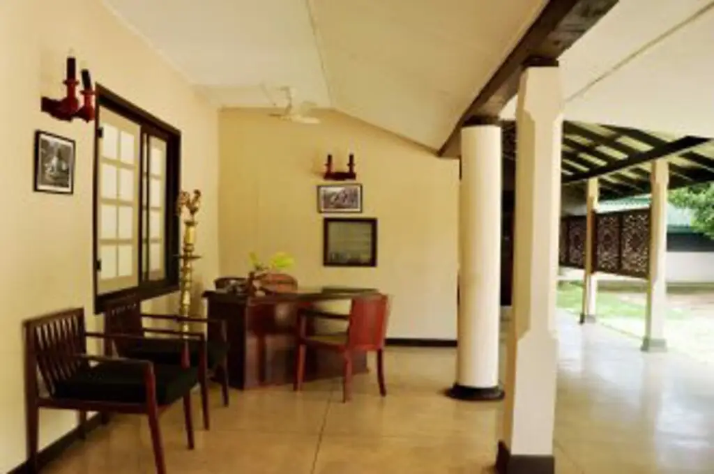 Келания: Hanwella Rest House