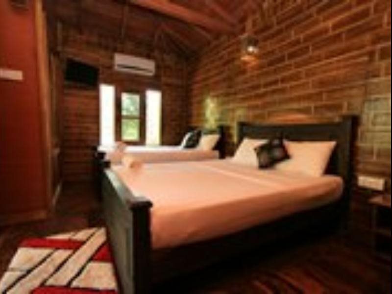 Хабарана: Mutu Village treehouse tourist board approved bungalow
