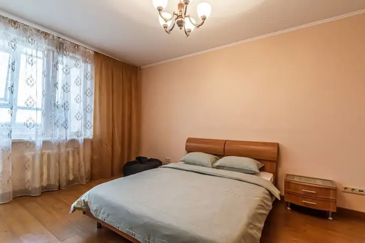 Самара: Апартаменты 1-к квартира на Агибалова 48
