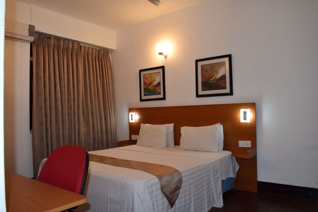 Гора Lavinia: Tropic Inn - Mount Lavinia