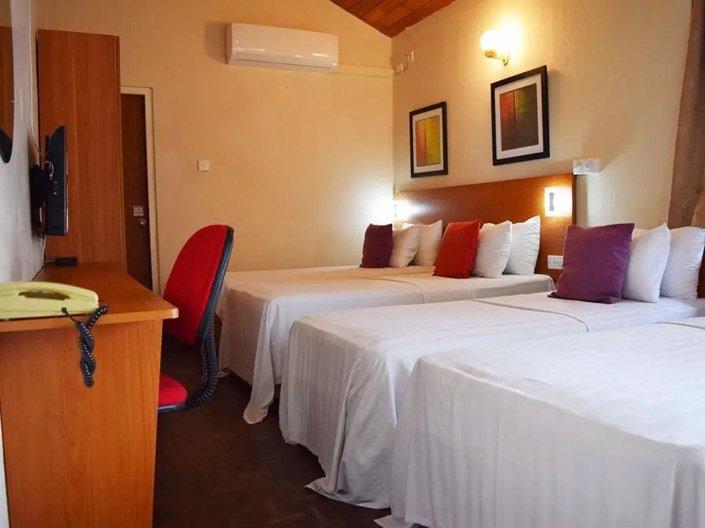 Гора Lavinia: Tropic Inn - Mount Lavinia