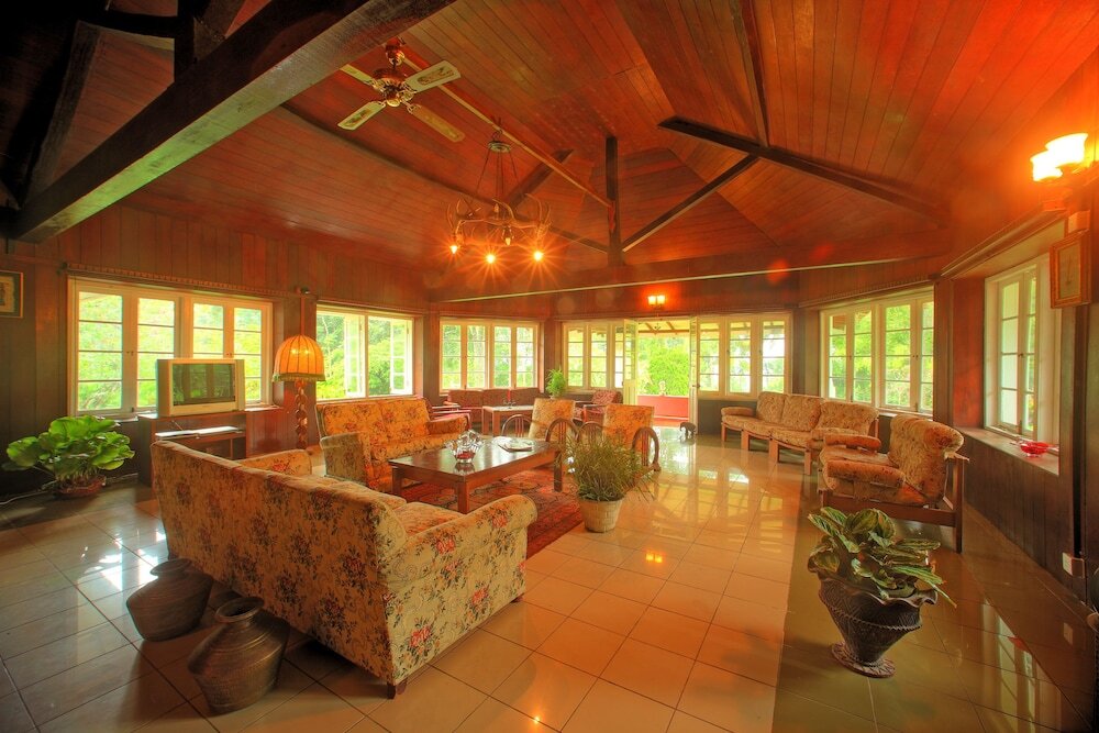Берувела: The Bungalow At Pantiya Estate
