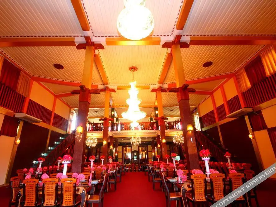 Канди: Delma Mount View Hotel