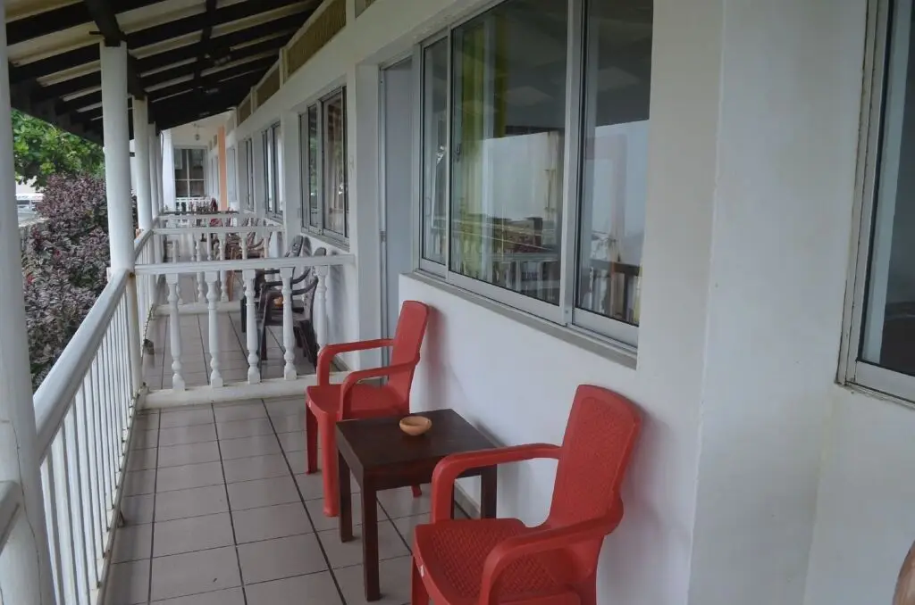 Хиккадува: Hotel Paradiso
