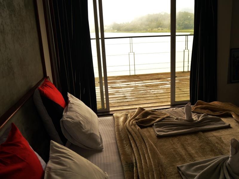 Нувара-Элия: Hunters Club Gregory Lake