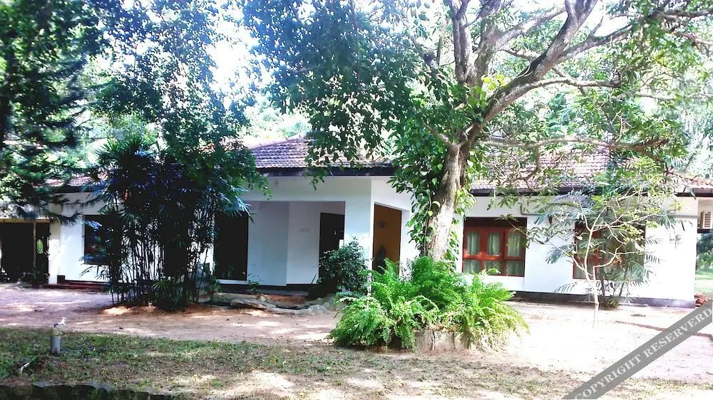 Катунаяке: Achintha Villa