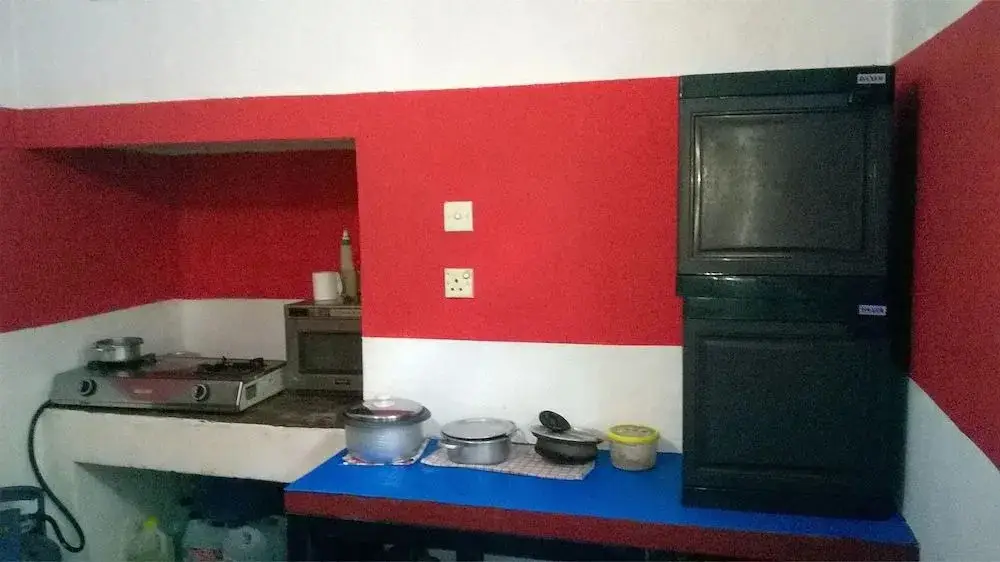 Хиккадува: Hikka Train Hostel