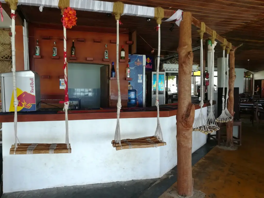 Хиккадува: Отель Mamas Coral Beach