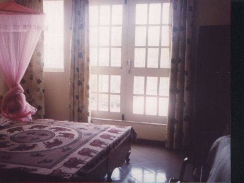 Канди: Spica Holiday Home