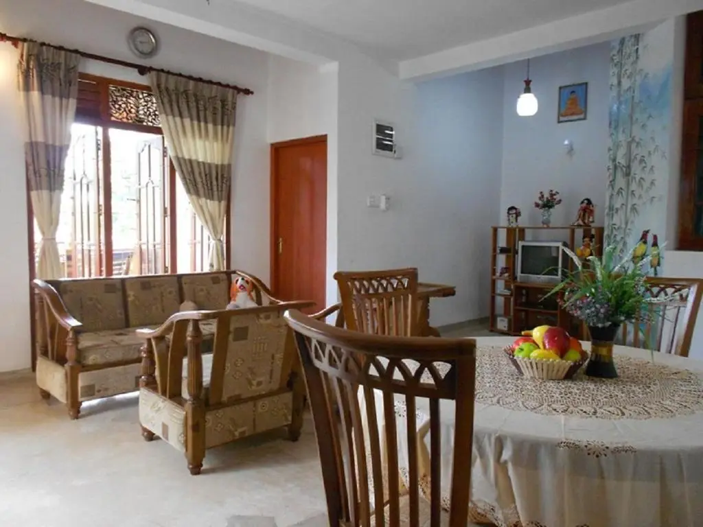 Хиккадува: Accoma Villa