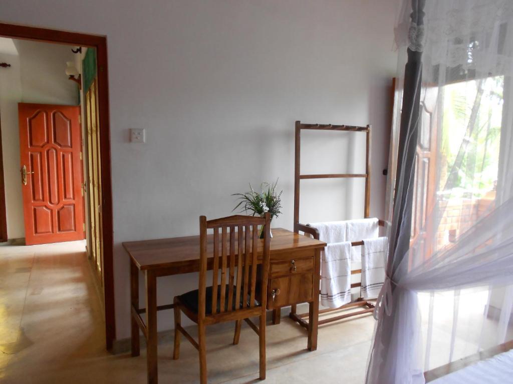 Хиккадува: Accoma Villa